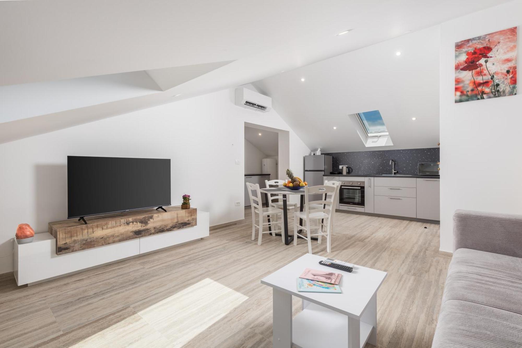 קסטב Apartmani Jurina מראה חיצוני תמונה