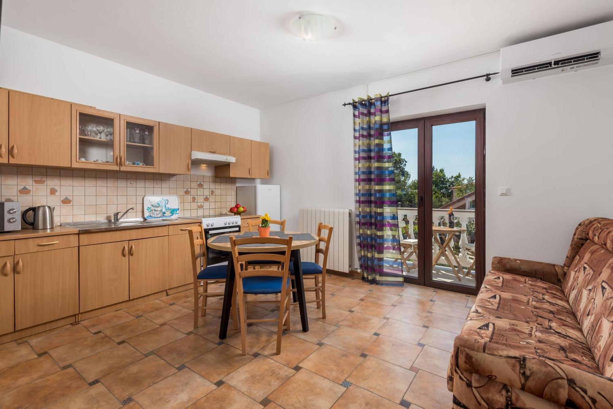 קסטב Apartmani Jurina מראה חיצוני תמונה